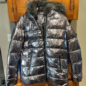 White Mark Shimmering Silver Jacket